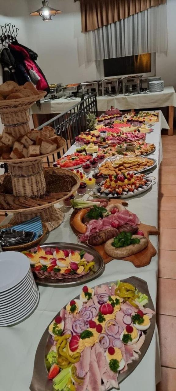 Hotel Zur Krone Hasselfelde Luaran gambar