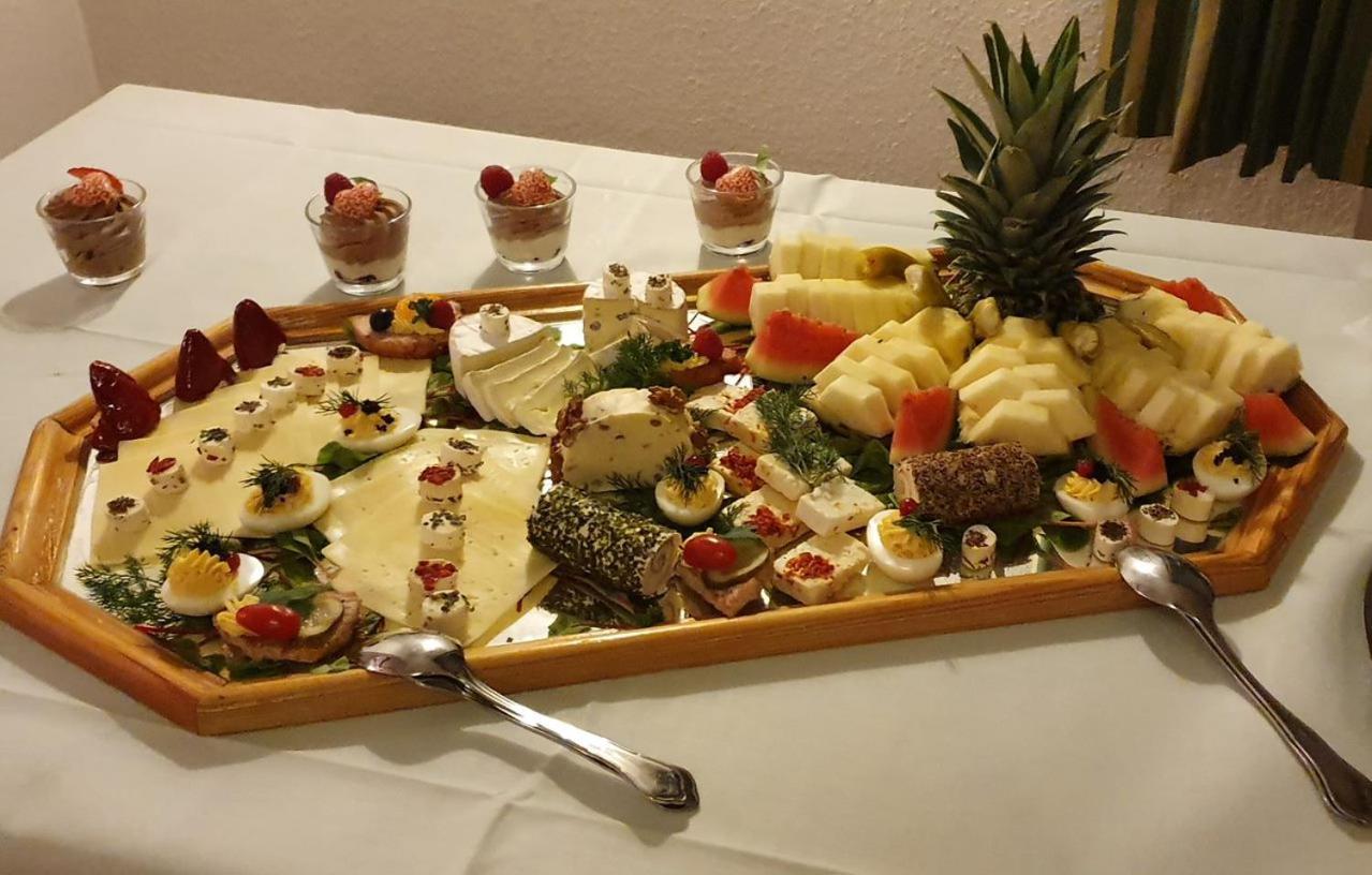Hotel Zur Krone Hasselfelde Luaran gambar