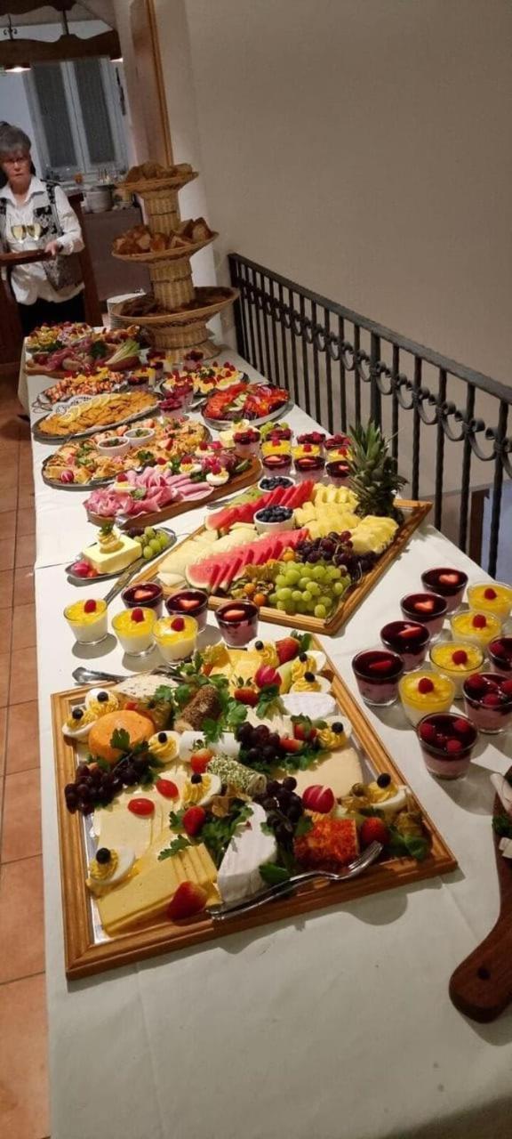 Hotel Zur Krone Hasselfelde Luaran gambar