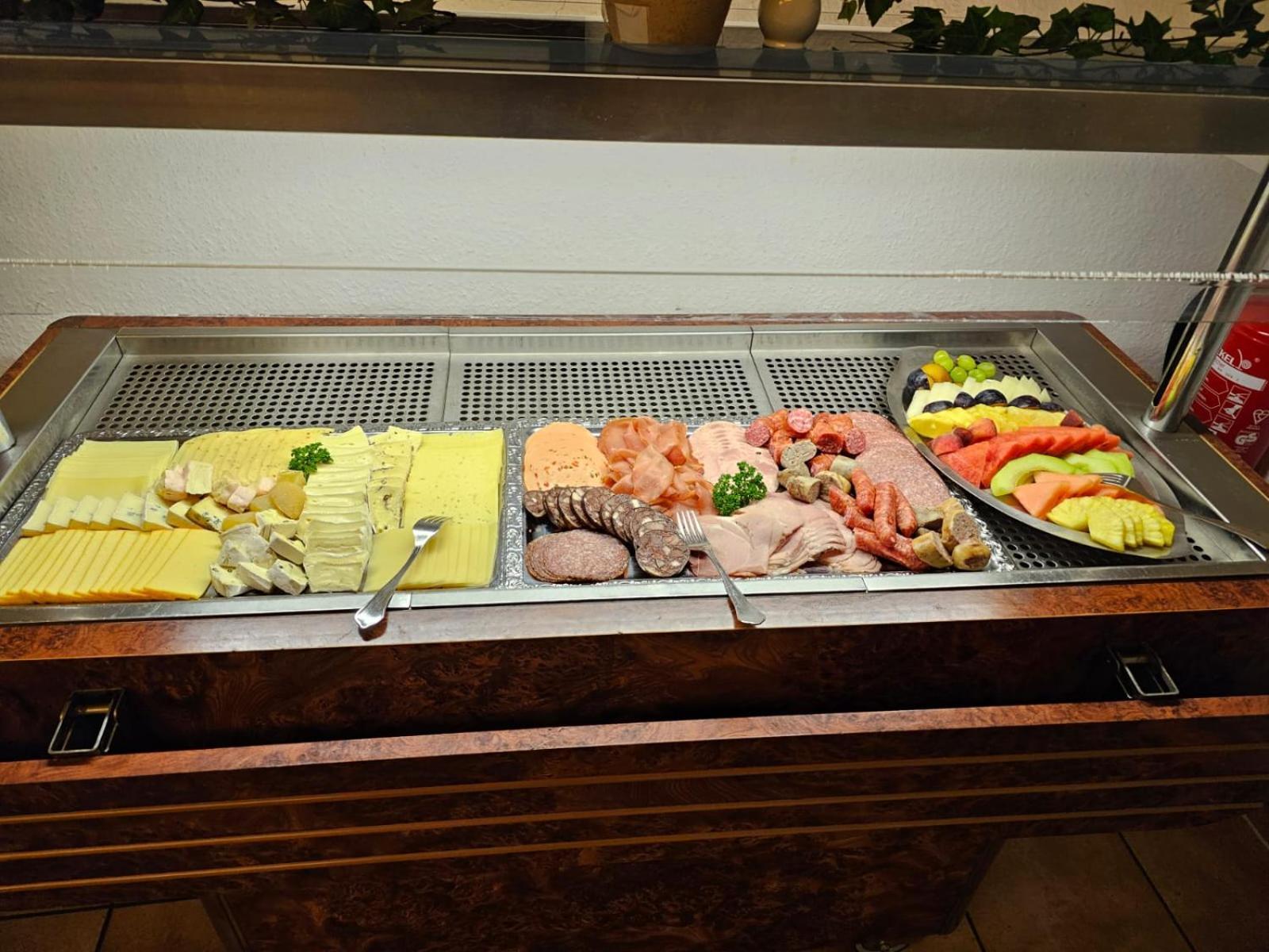 Hotel Zur Krone Hasselfelde Luaran gambar